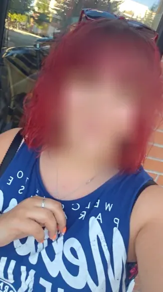 Vilma, 28