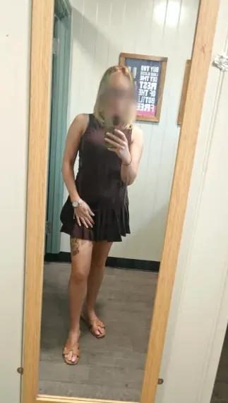 Yasmin, 36